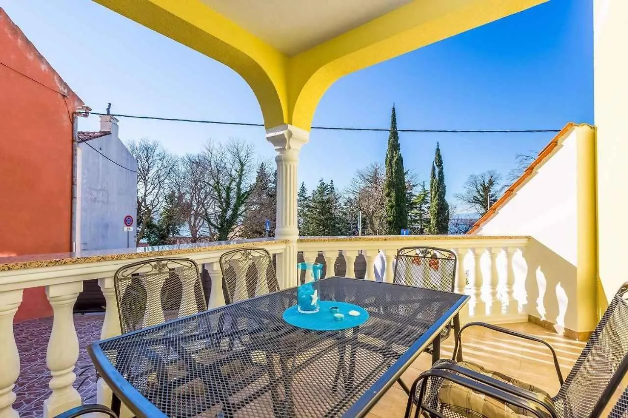 Apartment In Dramalj 5744 Croatia