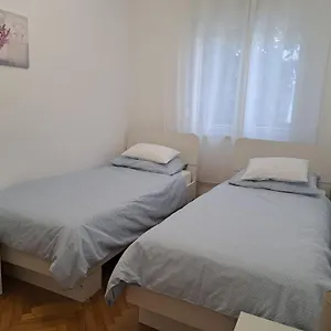Apartman Ani, Dramalj
